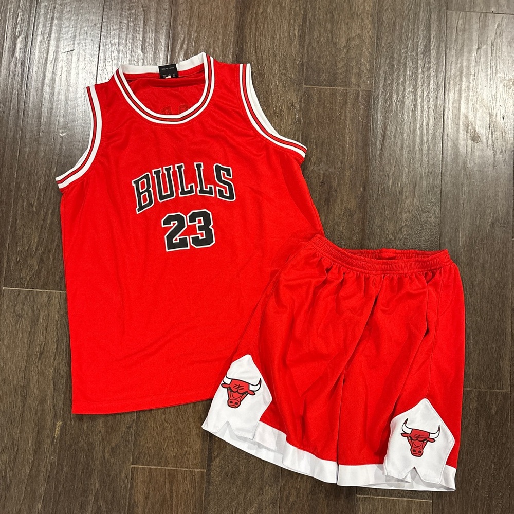 Michael Jordan Bulls Jersey and Shorts Cos Play Set